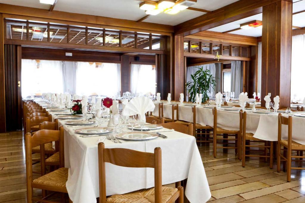 Hotel Dante Ponte nellʼAlpi Buitenkant foto